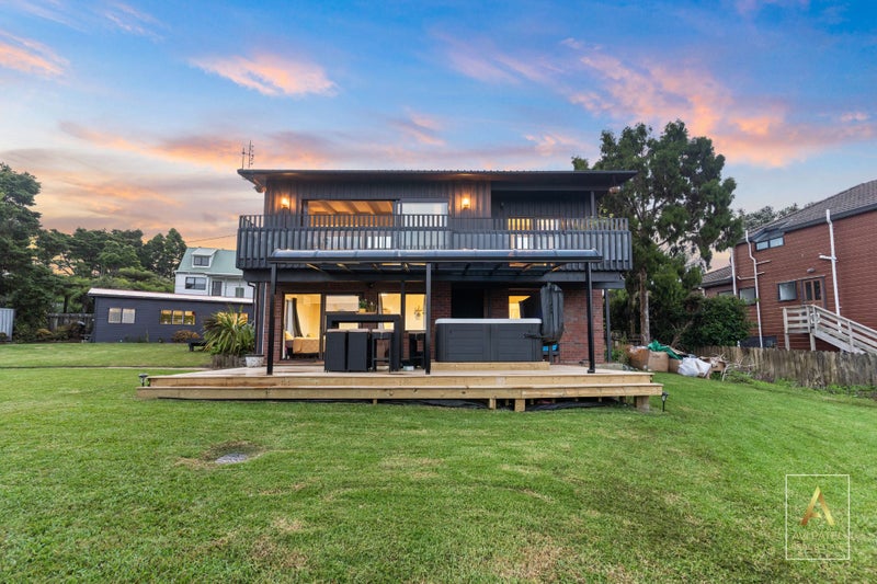91 Victory Road, Laingholm, Auckland - Carousel 2