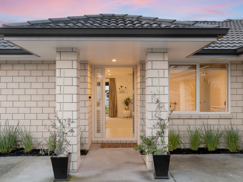 163 Condor Drive, Pyes Pa, Tauranga - Carousel 1