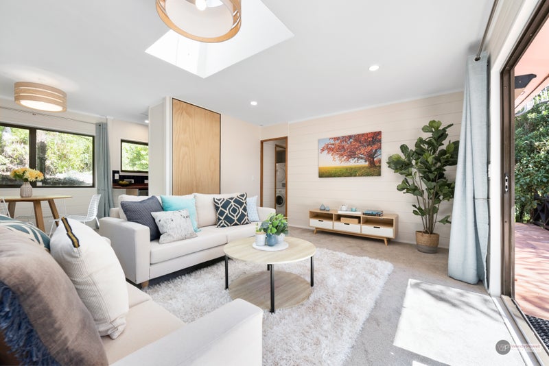 94 Avro Road, Blue Mountains, Upper Hutt - Carousel 2