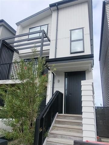 9 Rita Meredith Road, Wai o Taiki Bay, Auckland - Carousel 12