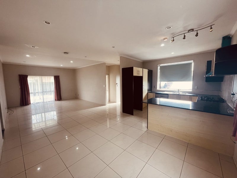 34 Airfield Road, Takanini, Auckland - Carousel 2
