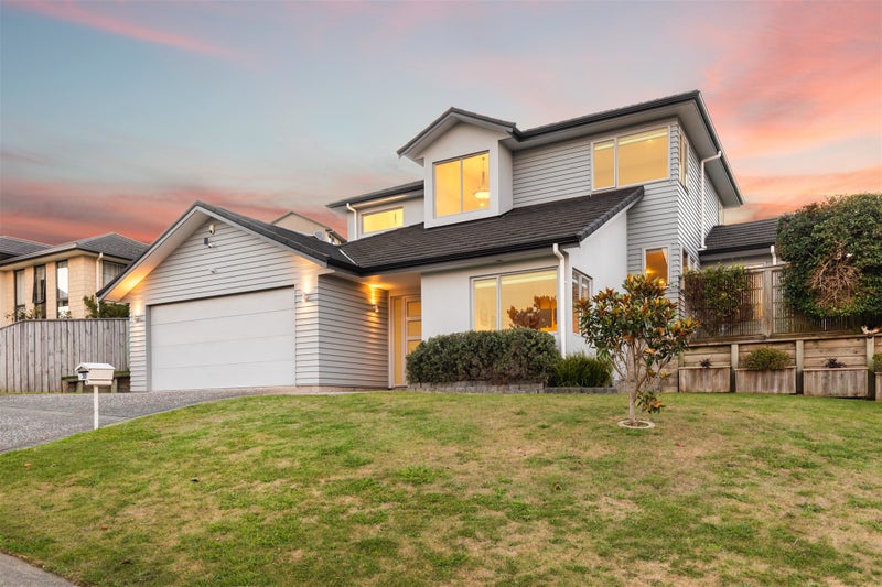 30 Aotea Drive, Aotea, Porirua - Carousel 1