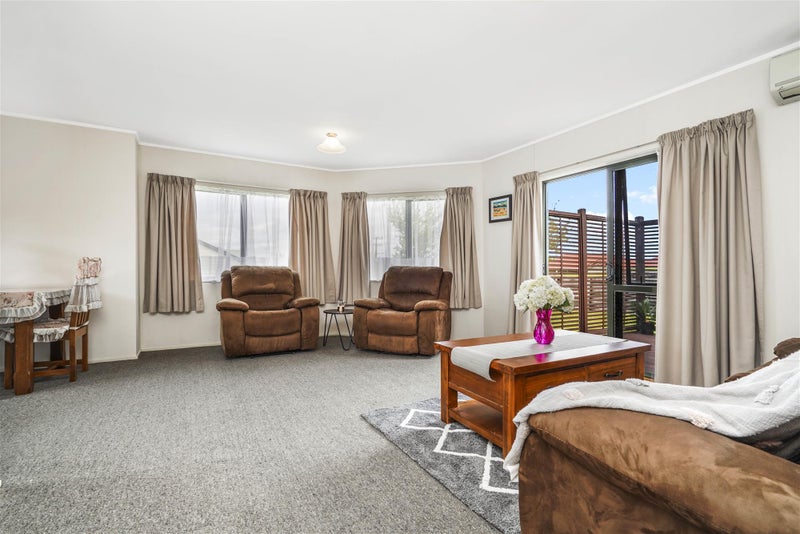 70 Brymer Road, Grandview Heights, Hamilton - Carousel 2