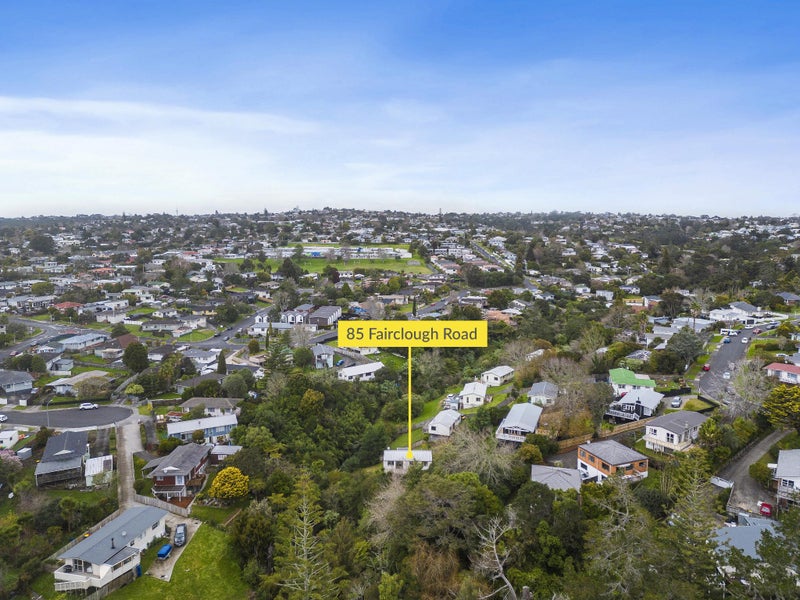 85 Fairclough Road, Beach Haven, Auckland - Carousel 20
