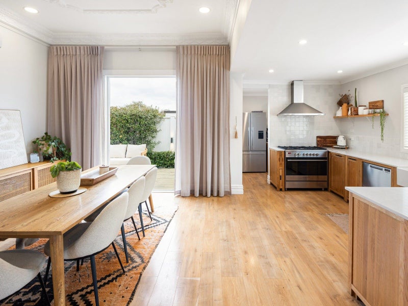 17 Dinsdale Road, Dinsdale, Hamilton - Carousel 2