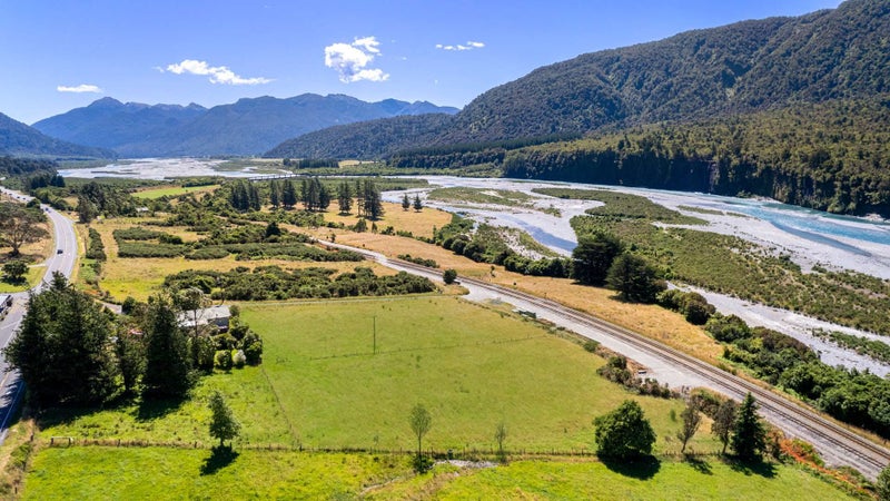 0 State Highway 7, Totara Flat, Totara Flat - Carousel 18