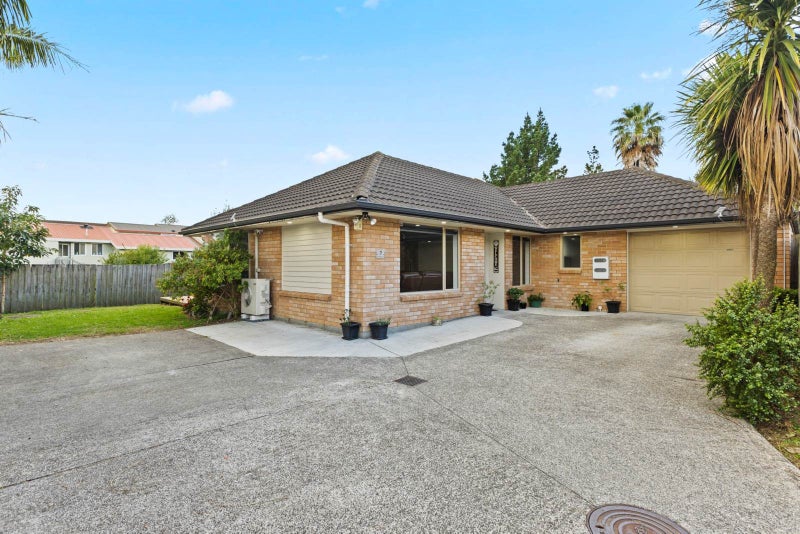 7 Finlayson Avenue, Clendon Park, Auckland - Carousel 1