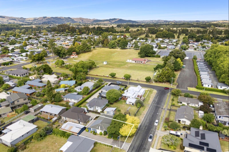 65 Byron Street, Leamington, Cambridge - Carousel 18