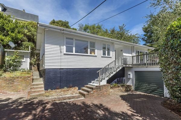 26A Kenya Street, Ngaio, Wellington - Carousel 1