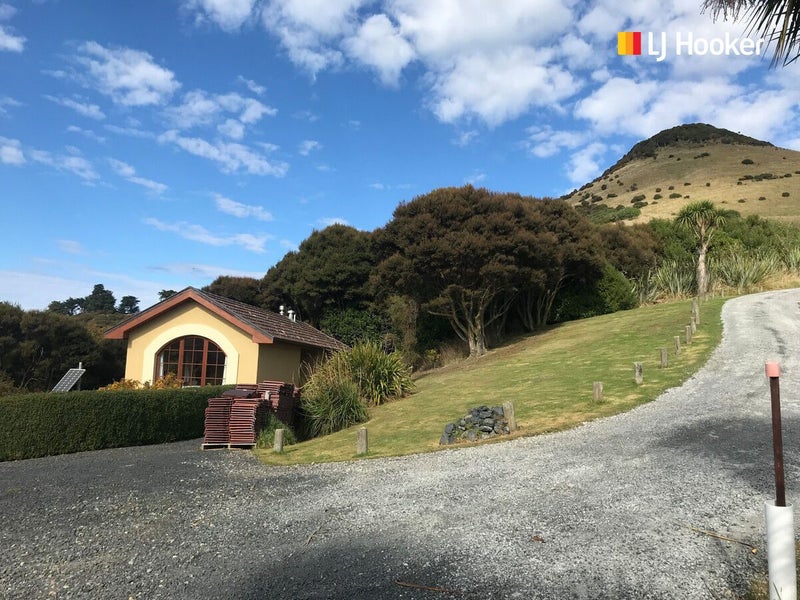 1588 Highcliff Road, Portobello, Dunedin - Carousel 21