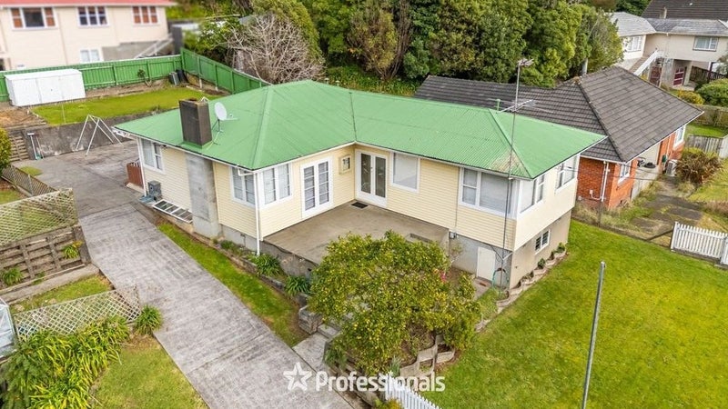70 Hay Street, Naenae, Lower Hutt - Carousel 1