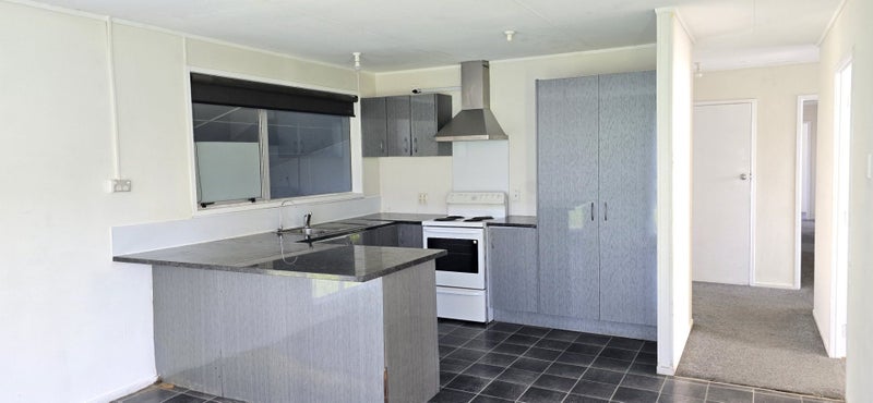 20 Rountree Place, Conifer Grove, Takanini - Carousel 2