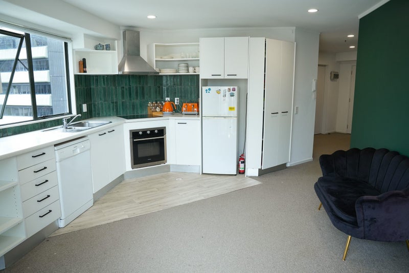 9D/6 Whitaker Place, Grafton, Auckland - Carousel 1