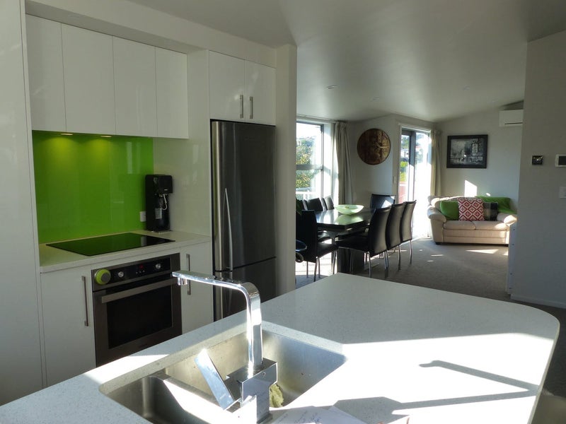 26 Cashmere Avenue, Khandallah, Wellington - Carousel 2