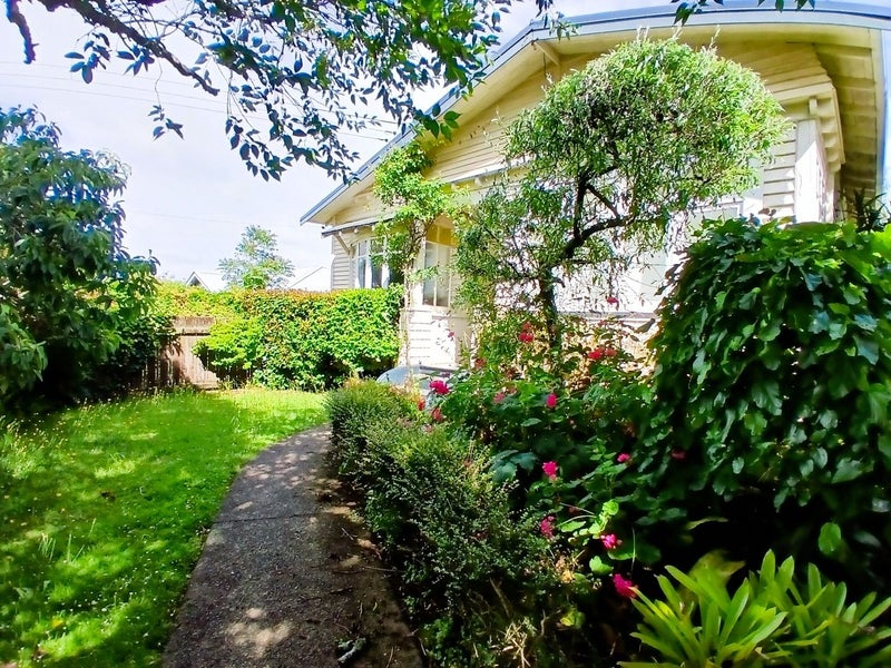 13 Rotomahana Terrace, Remuera, Auckland - Carousel 2