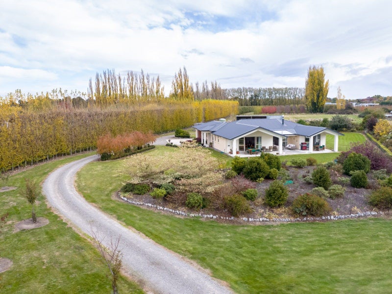 71 North Street, Greytown - Carousel 1