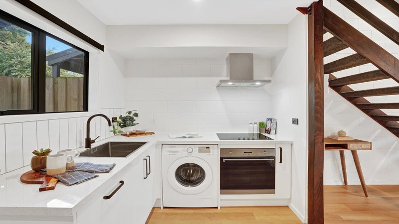 5/9 Sherborne Street, St Albans, Christchurch - Carousel 2