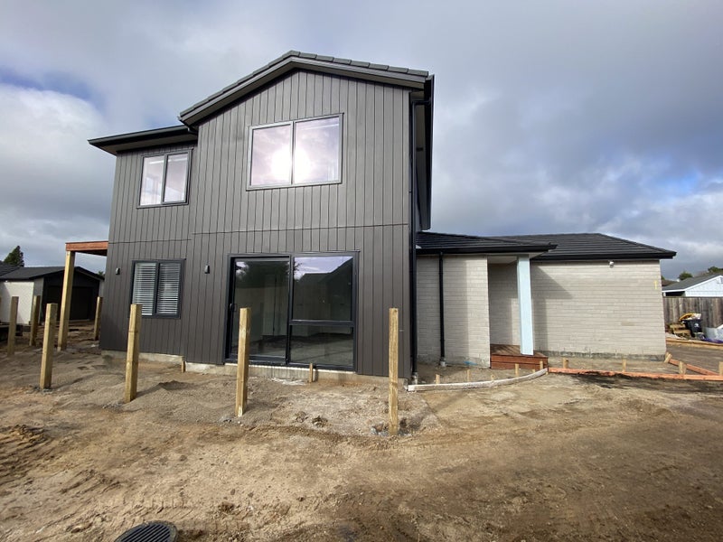 11B Waikare Place, Welcome Bay, Tauranga - Carousel 27