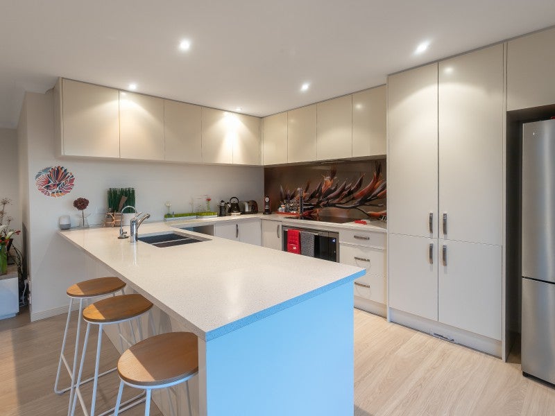 33E Seaside Avenue, Waterview, Auckland - Carousel 26