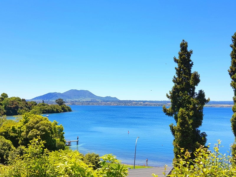 2/872 Acacia Bay Road, Acacia Bay, Taupo - Carousel 1