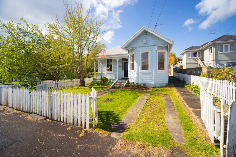 51 Tutanekai Street, Grey Lynn, Auckland - Carousel 2