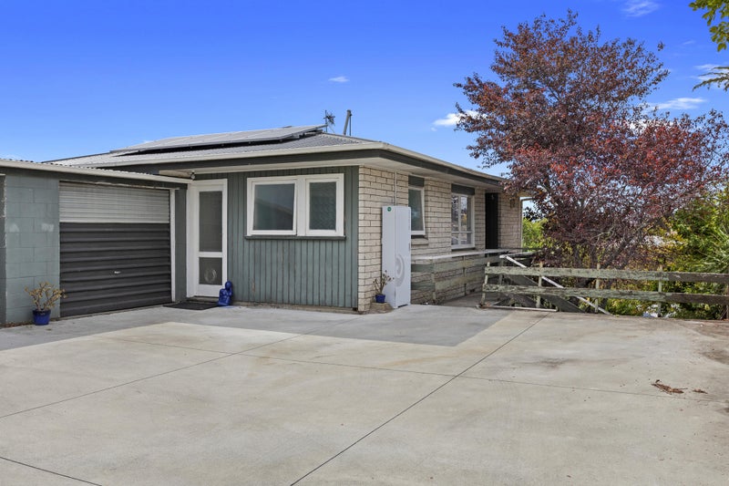 2/1130 Cameron Road, Gate Pa, Tauranga - Carousel 1