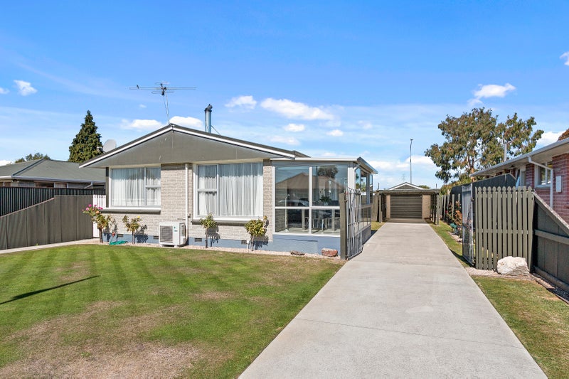 9 Camelia Place, Islington, Christchurch - Carousel 1