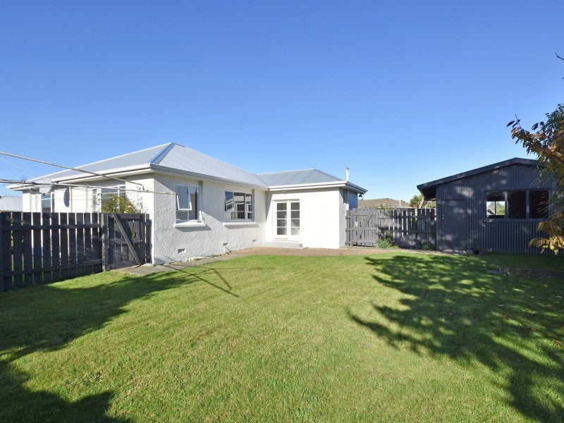 21 Dyson Street, Strathern, Invercargill - Carousel 13