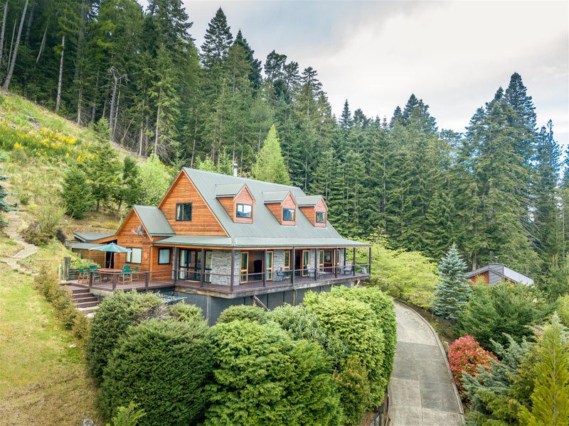 24 Oregon Heights, Hanmer Springs, Hanmer Springs - Carousel 1