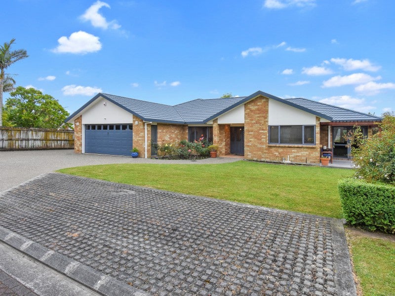 172 Hill Road, Manurewa, Auckland - Carousel 1