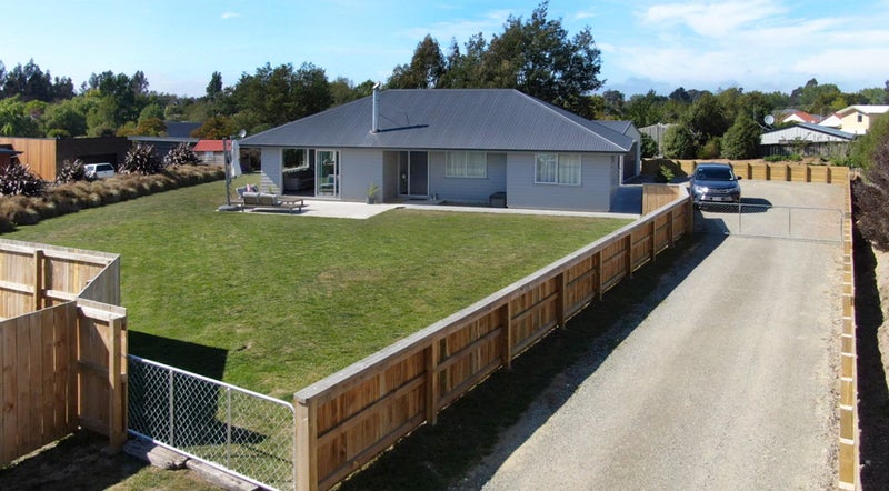 4 Whitehaven Street, Weston, Oamaru - Carousel 12