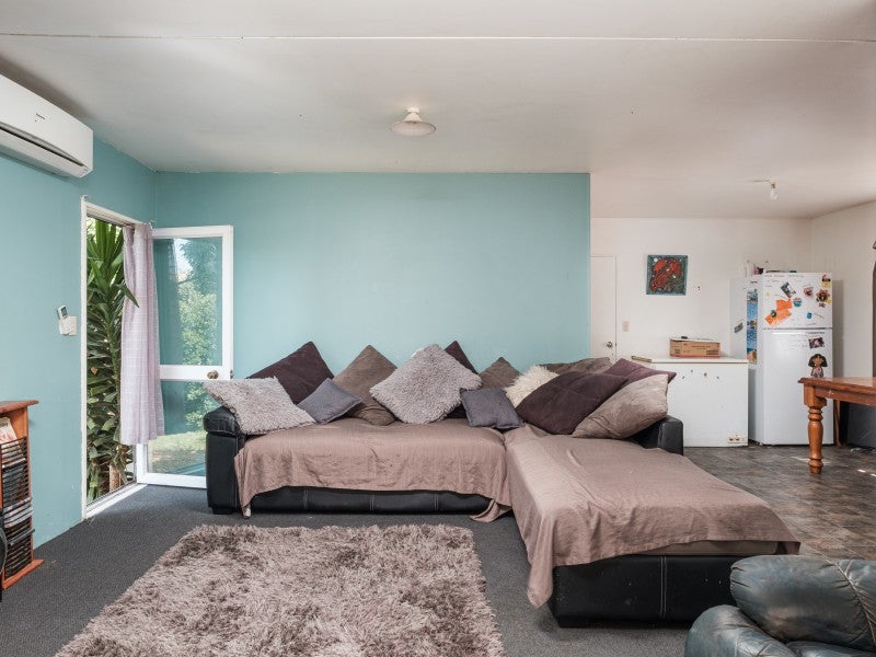 5 Edelsten Place, Tamarau, Gisborne - Carousel 2