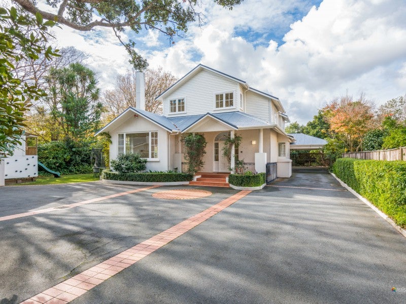 115 Woburn Road, Woburn, Lower Hutt - Carousel 1