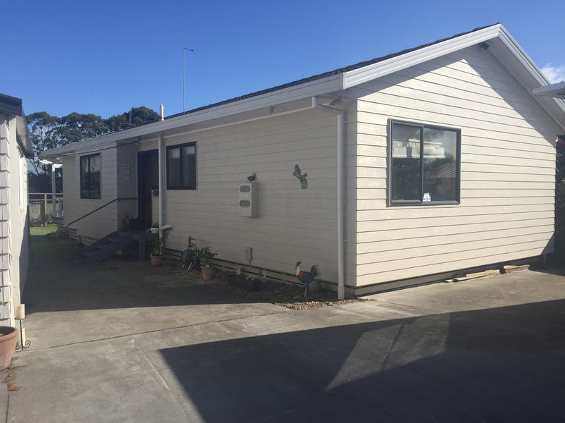 16B Cromwell Drive, Fitzroy, Hamilton - Carousel 10