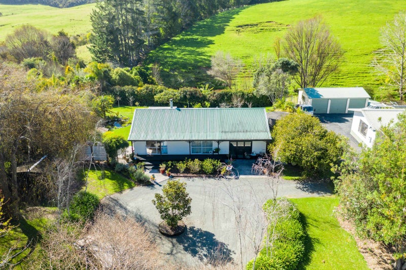 88 Tara Road, Kaiwaka - Carousel 2