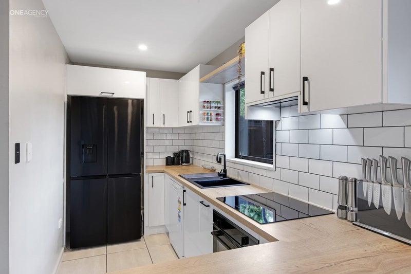 5/35 Brockworth Place, Riccarton, Christchurch - Carousel 2