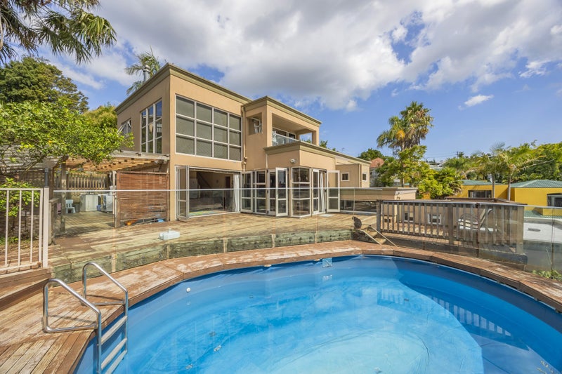 10 Tenbless Court, Unsworth Heights, Auckland - Carousel 2