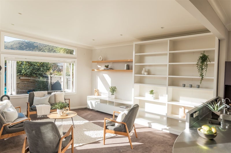 35 Pukatea Street, Eastbourne, Lower Hutt - Carousel 2