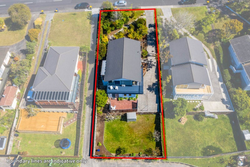 41 Juniper Road, Sunnynook, Auckland - Carousel 1