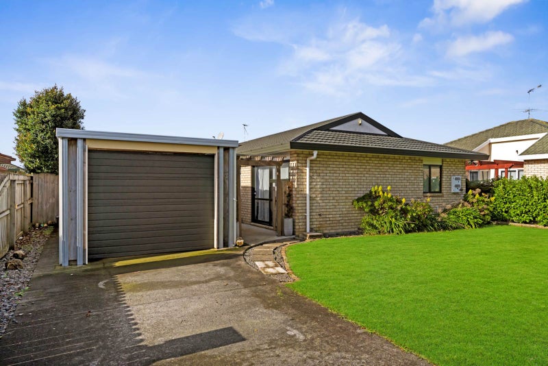 18 Pateke Drive, Takanini, Auckland - Carousel 2
