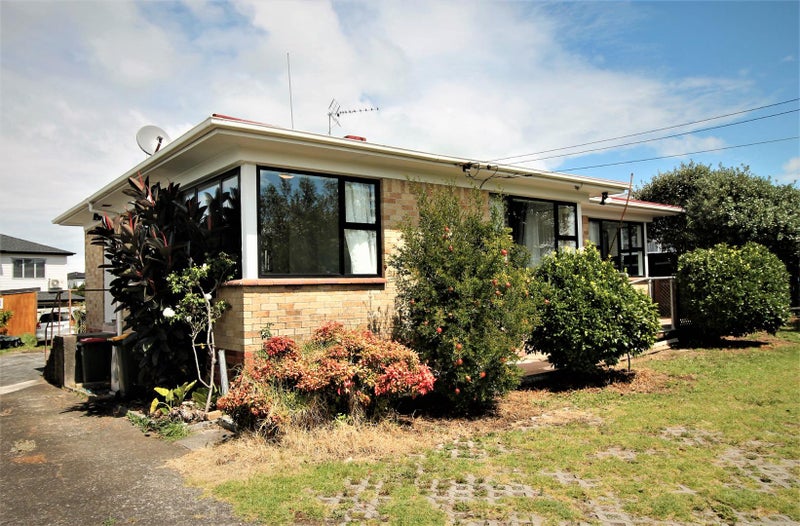 1/18A Weymouth Road, Manurewa, Auckland - Carousel 1