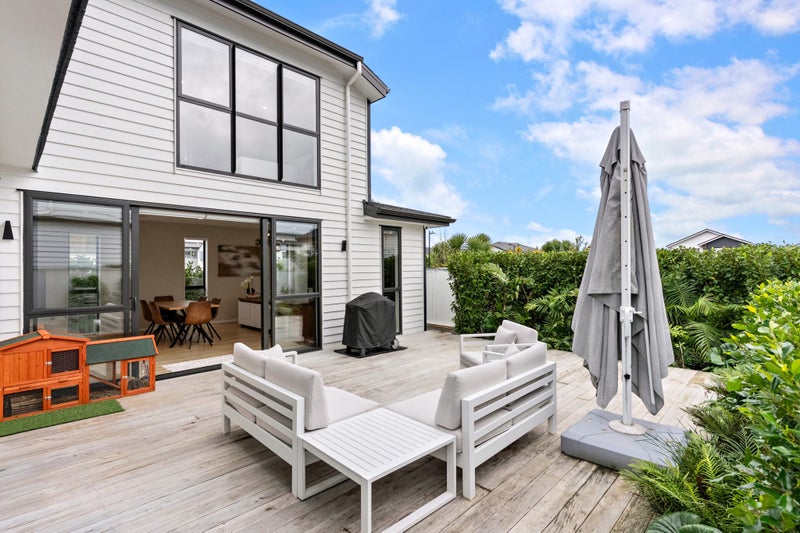 27 Roa Avenue, Hobsonville, Auckland - Carousel 2