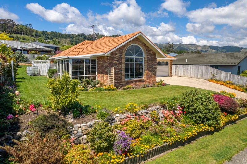 53 Kingsford Drive, Stoke, Nelson - Carousel 2