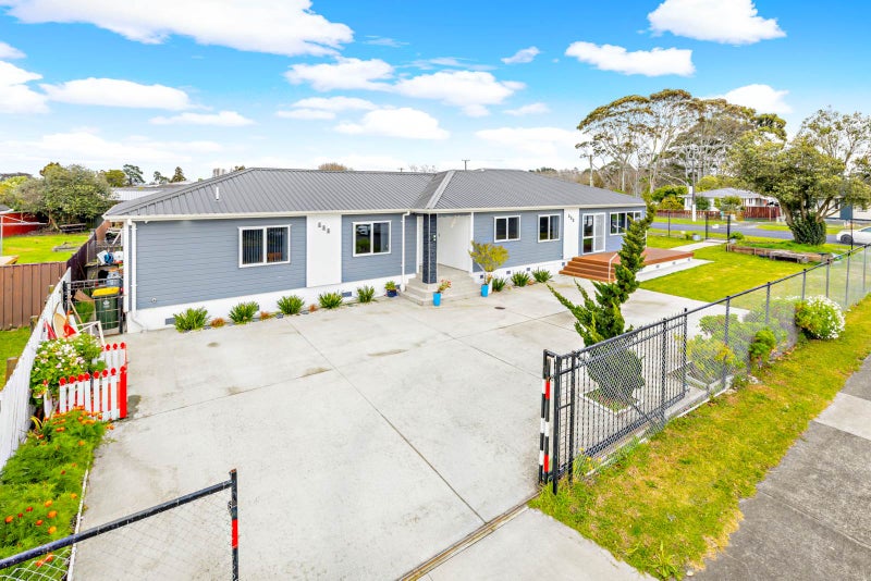 55 Hills Road, Otara, Auckland - Carousel 19