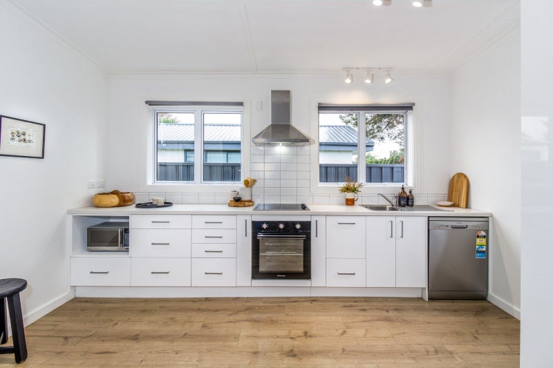 305C Lascelles Street, Saint Leonards, Hastings - Carousel 2