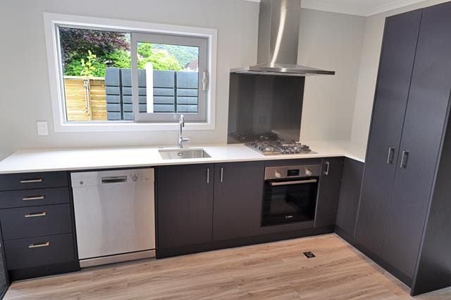 38 Nile Street, Waterloo, Lower Hutt - Carousel 2