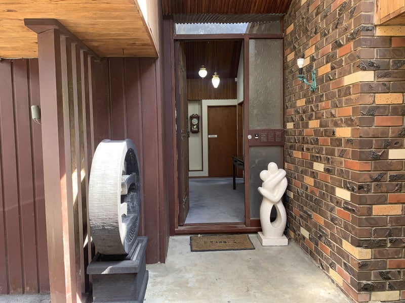 7 Mayfair Place, Tawa, Wellington - Carousel 2