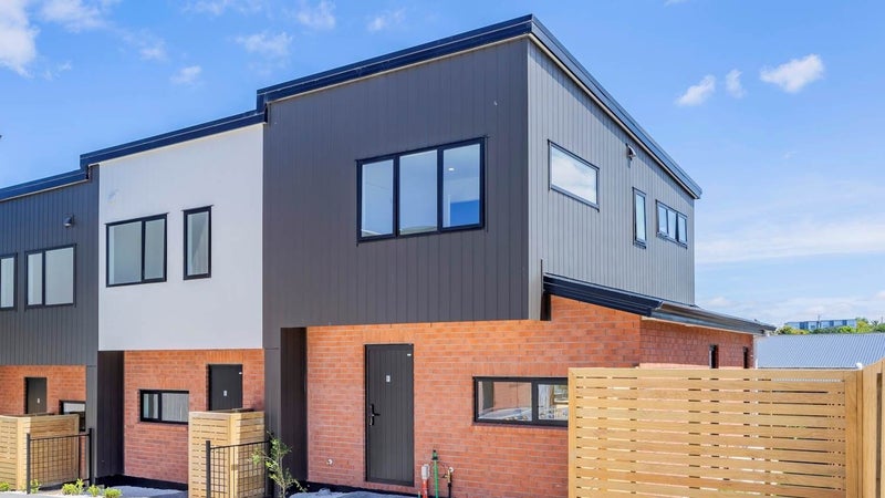 36F Kaikoura Street, Henderson, Auckland - Carousel 1