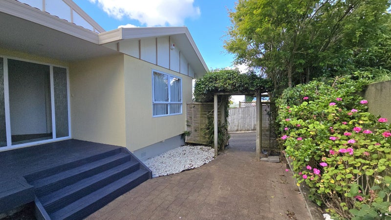29B Maioro Street, New Windsor, Auckland - Carousel 1