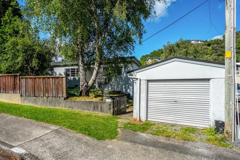 48 Stokes Valley Road, Stokes Valley, Lower Hutt - Carousel 16